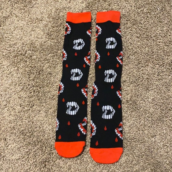 Socks - Picture 1 of 3